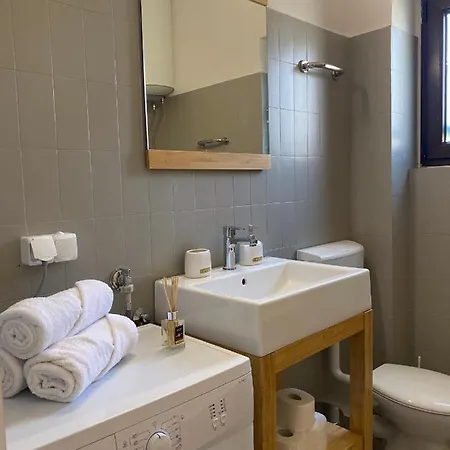 Ferienhaus Kamelija Budva